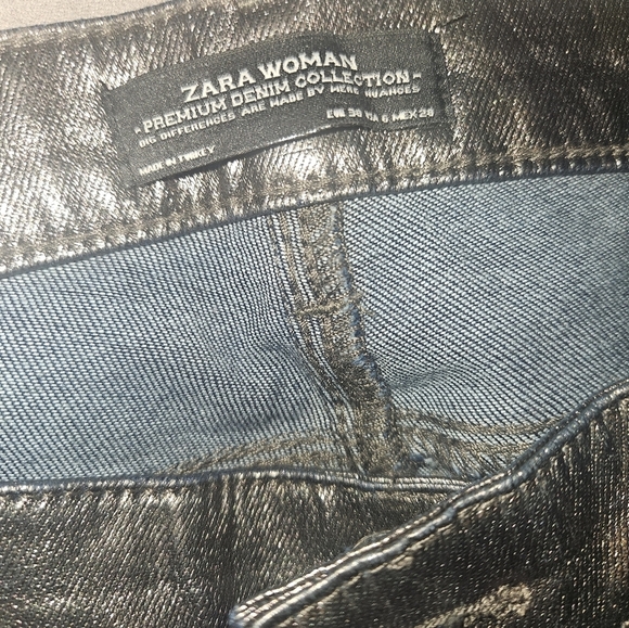 Zara‎ metallic jeans - Picture 3 of 9